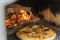 Häussler Holzbackofen HABO Gusto mit Pizza